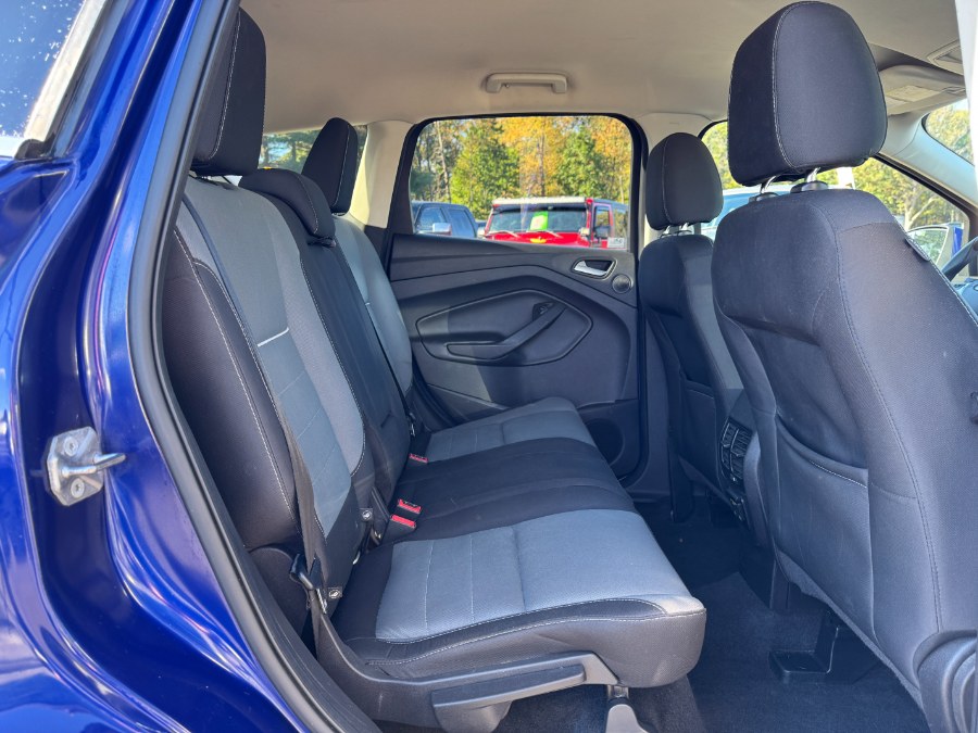 2015 Ford Escape 4WD 4dr SE, available for sale in Ortonville, Michigan | Marsh Auto Sales LLC. Ortonville, Michigan 2015 Ford Escape 4WD 4dr SE, available for sale in Ortonville, Michigan | Marsh Auto Sales LLC. Ortonville, Michigan