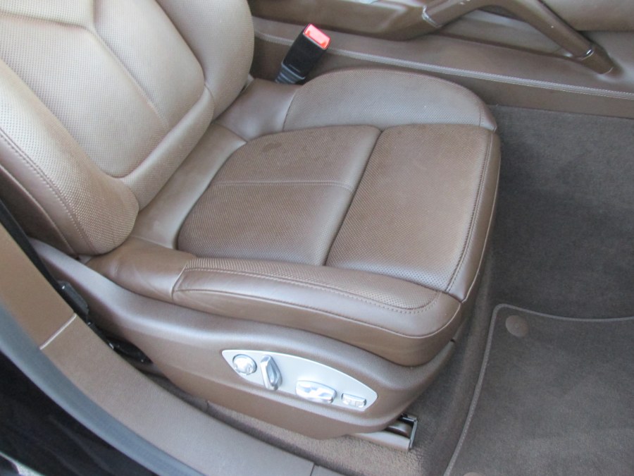 2017 Porsche Cayenne S AWD, available for sale in Massapequa, New York | South Shore Auto Brokers & Sales. Massapequa, New York 2017 Porsche Cayenne S AWD, available for sale in Massapequa, New York | South Shore Auto Brokers & Sales. Massapequa, New York