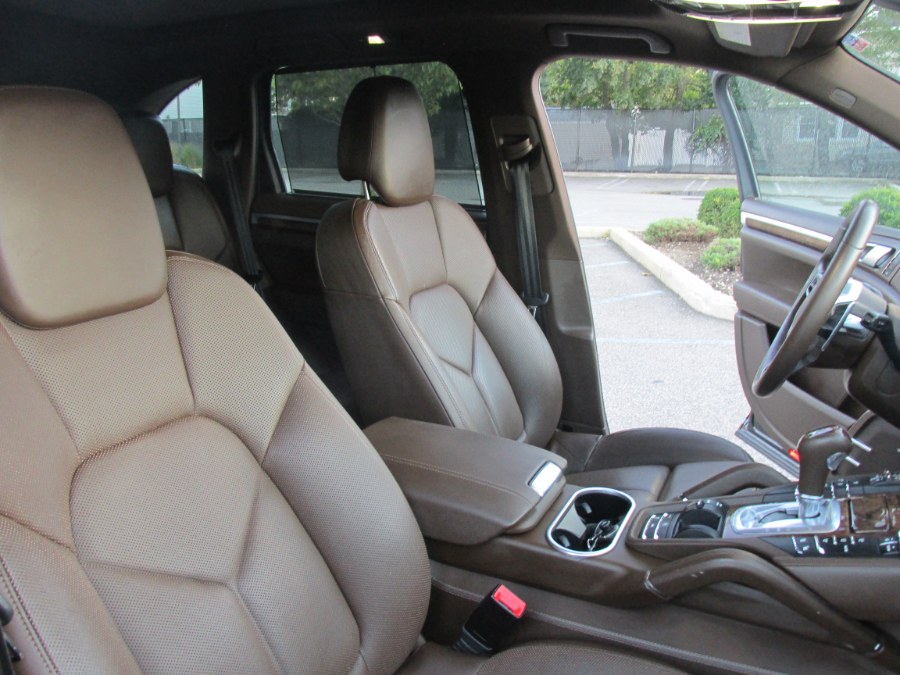 2017 Porsche Cayenne S AWD, available for sale in Massapequa, New York | South Shore Auto Brokers & Sales. Massapequa, New York 2017 Porsche Cayenne S AWD, available for sale in Massapequa, New York | South Shore Auto Brokers & Sales. Massapequa, New York
