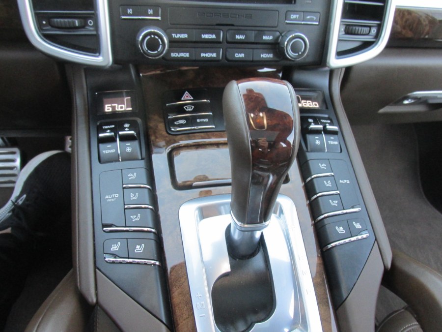 2017 Porsche Cayenne S AWD, available for sale in Massapequa, New York | South Shore Auto Brokers & Sales. Massapequa, New York 2017 Porsche Cayenne S AWD, available for sale in Massapequa, New York | South Shore Auto Brokers & Sales. Massapequa, New York