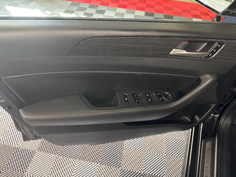 2018 Hyundai Sonata SEL+ 2.4L w/SULEV, available for sale in West Babylon , New York | MP Motors Inc. West Babylon , New York 2018 Hyundai Sonata SEL+ 2.4L w/SULEV, available for sale in West Babylon , New York | MP Motors Inc. West Babylon , New York