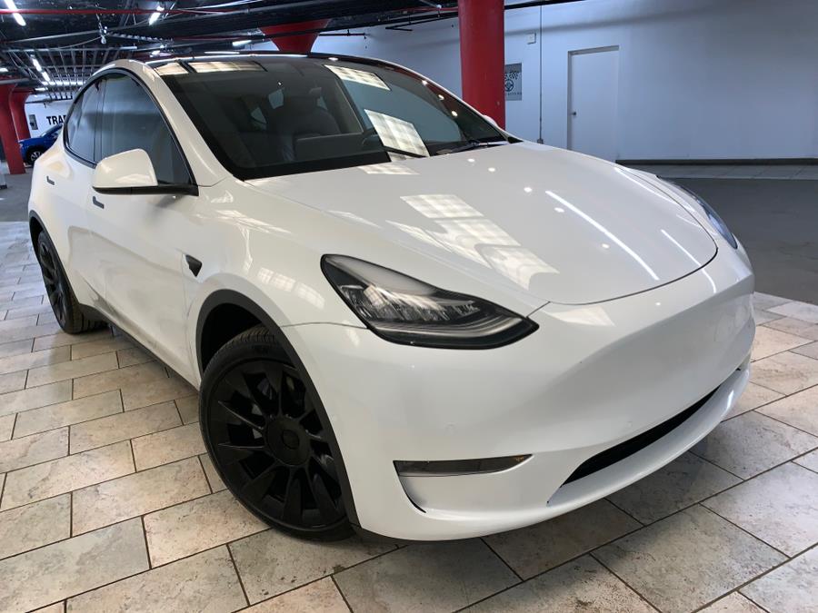 2022 Tesla Model Y Long Range photo 2