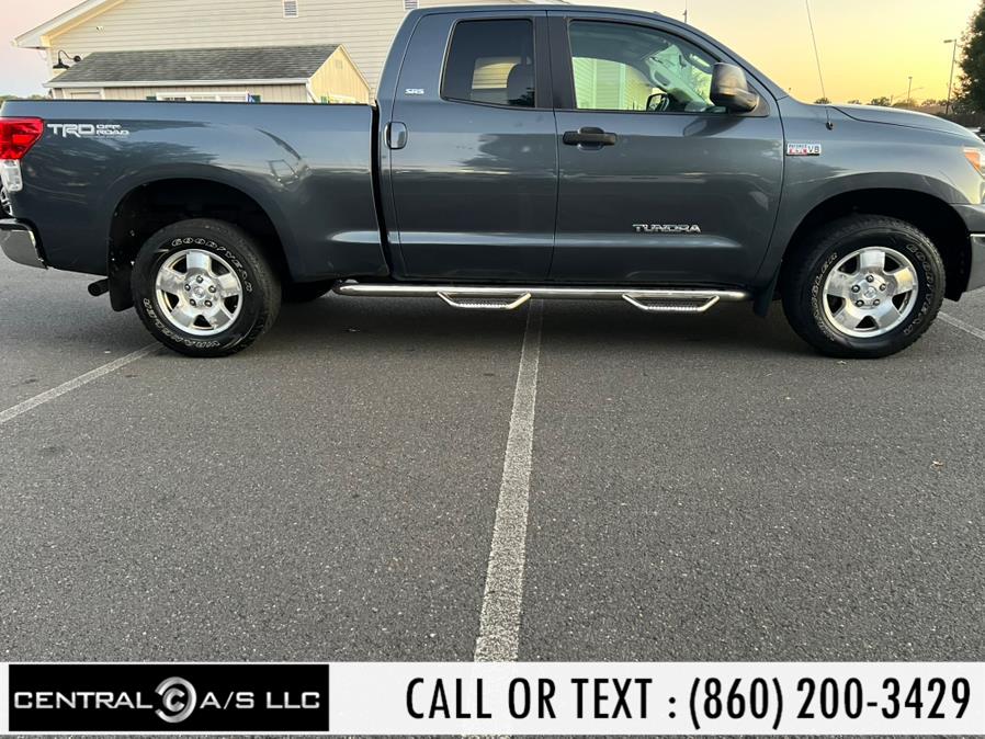 2010 Toyota Tundra SR5 photo 4