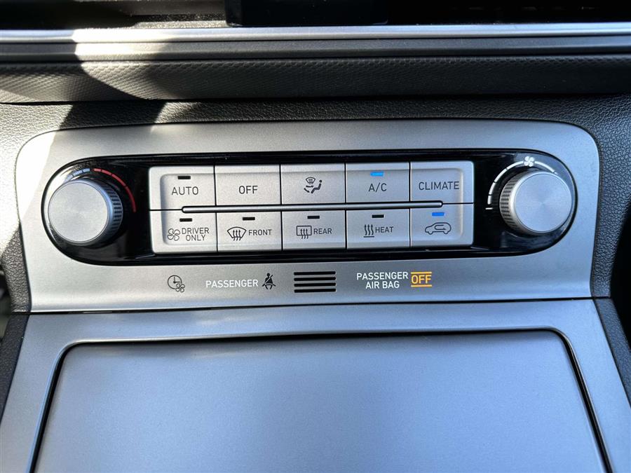 2021 Hyundai Kona Electric Limited, available for sale in Patchogue, New York | Baron Supercenter. Patchogue, New York 2021 Hyundai Kona Electric Limited, available for sale in Patchogue, New York | Baron Supercenter. Patchogue, New York