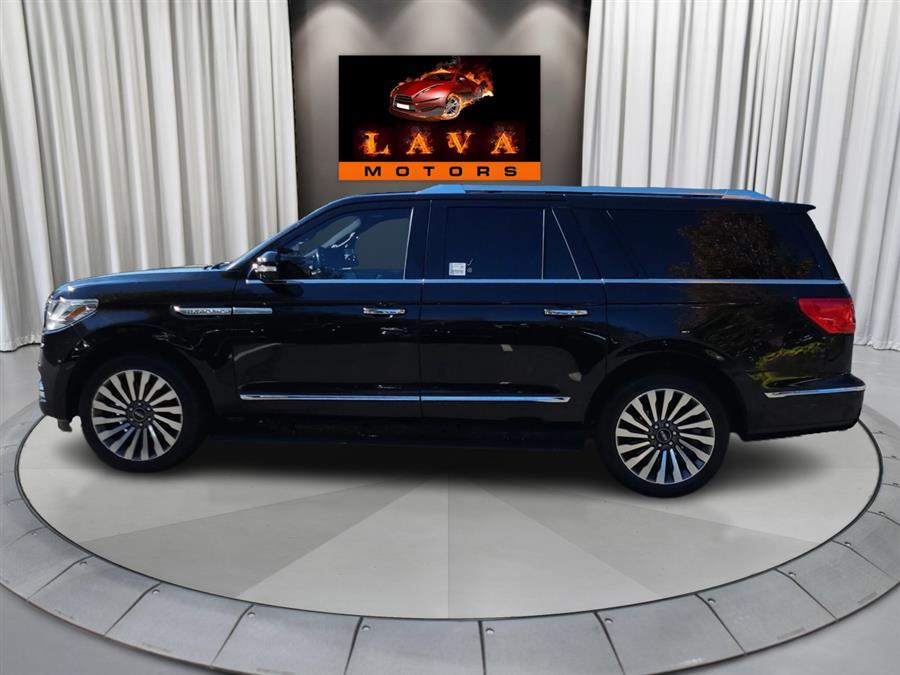 2019 Lincoln Navigator L Reserve photo 3