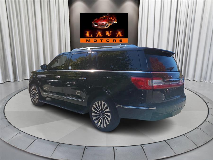 2019 Lincoln Navigator L Reserve photo 4