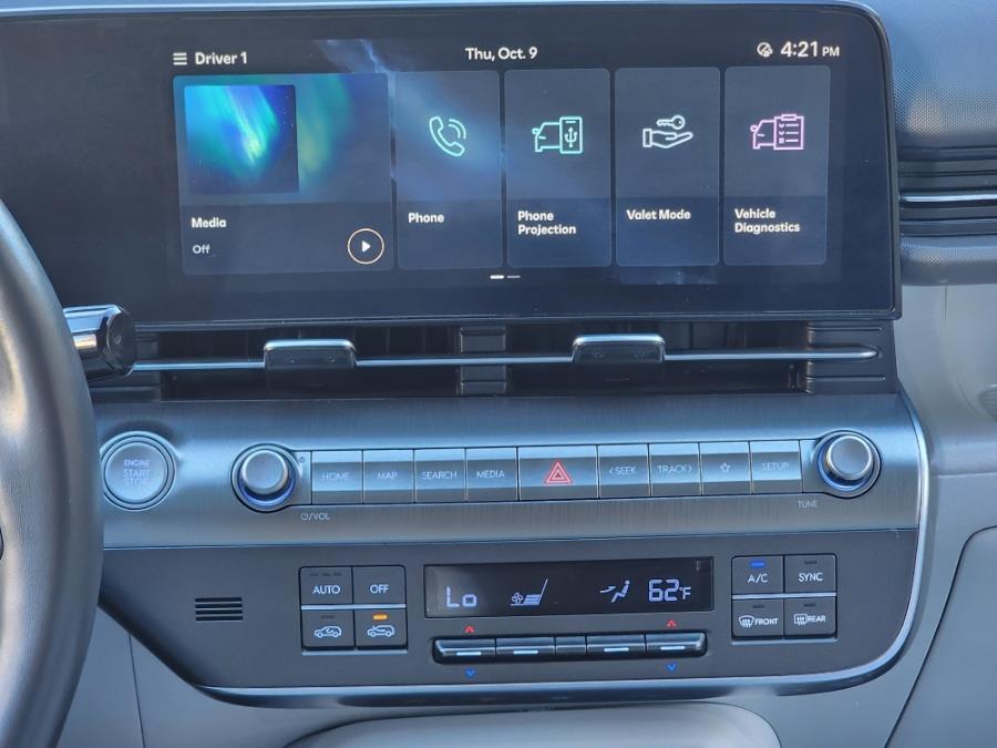 2025 Hyundai Kona SEL AWD, available for sale in Newark , New Jersey | Champion Used Auto Sales 2. Newark , New Jersey 2025 Hyundai Kona SEL AWD, available for sale in Newark , New Jersey | Champion Used Auto Sales 2. Newark , New Jersey