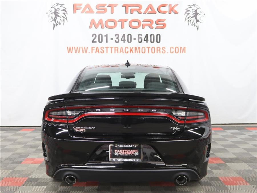 2022 Dodge Charger R/T photo 3