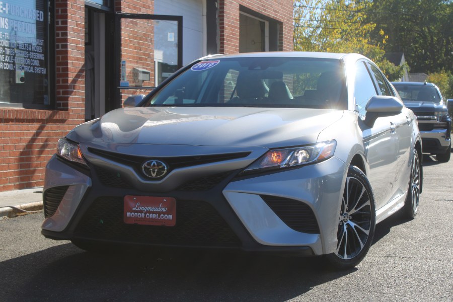 Used Toyota Camry SE Auto (Natl) 2019 | Longmeadow Motor Cars. ENFIELD, Connecticut