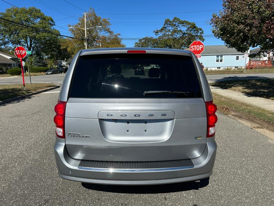 2015 Dodge Grand Caravan 4dr Wgn American Value Pkg, available for sale in Copiague, New York | Great Deal Motors. Copiague, New York 2015 Dodge Grand Caravan 4dr Wgn American Value Pkg, available for sale in Copiague, New York | Great Deal Motors. Copiague, New York