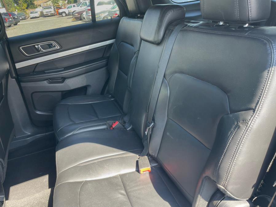 2016 Ford Explorer FWD 4dr XLT, available for sale in Hawaiian Gardens, California | Luxe Motors. Hawaiian Gardens, California 2016 Ford Explorer FWD 4dr XLT, available for sale in Hawaiian Gardens, California | Luxe Motors. Hawaiian Gardens, California