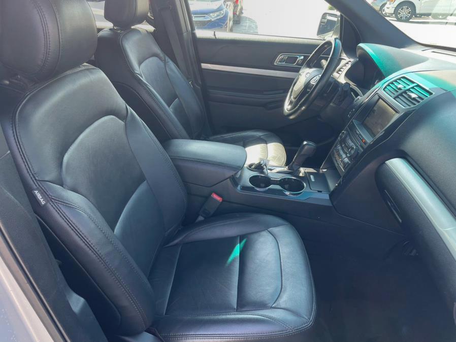2016 Ford Explorer FWD 4dr XLT, available for sale in Hawaiian Gardens, California | Luxe Motors. Hawaiian Gardens, California 2016 Ford Explorer FWD 4dr XLT, available for sale in Hawaiian Gardens, California | Luxe Motors. Hawaiian Gardens, California