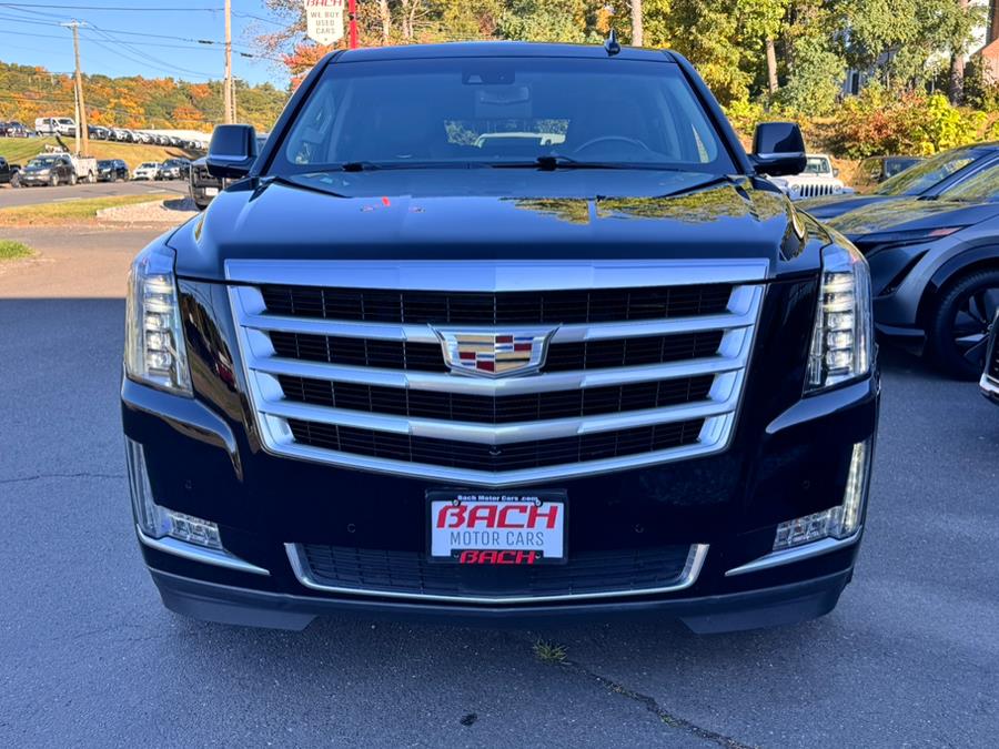 2019 Cadillac Escalade ESV Premium Luxury photo 2