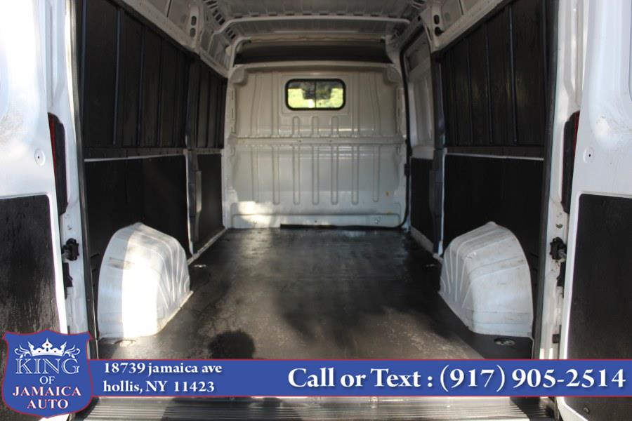 2025 Ram ProMaster 2500 photo 4