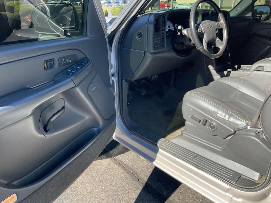 2005 Chevrolet Silverado 2500HD Crew Cab 167" WB 4WD LT, available for sale in Vernon, Connecticut | TD Automotive Enterprises LLC DBA Diamond Auto Cars. Vernon, Connecticut 2005 Chevrolet Silverado 2500HD Crew Cab 167" WB 4WD LT, available for sale in Vernon, Connecticut | TD Automotive Enterprises LLC DBA Diamond Auto Cars. Vernon, Connecticut