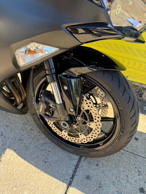 2023 KAWASAKI NINJA ZX-6R SPORT, available for sale in Brooklyn, New York | Autoforward Motors Inc.. Brooklyn, New York 2023 KAWASAKI NINJA ZX-6R SPORT, available for sale in Brooklyn, New York | Autoforward Motors Inc.. Brooklyn, New York