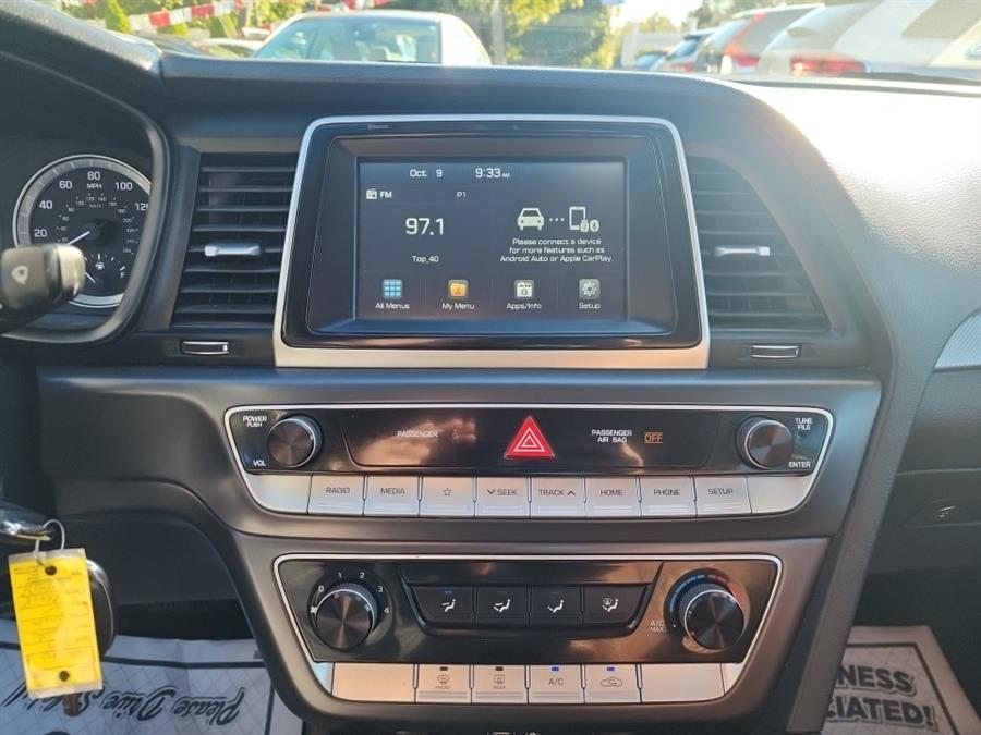 2018 Hyundai Sonata SE 2.4L SULEV, available for sale in Islip, New York | L.I. Auto Gallery. Islip, New York 2018 Hyundai Sonata SE 2.4L SULEV, available for sale in Islip, New York | L.I. Auto Gallery. Islip, New York