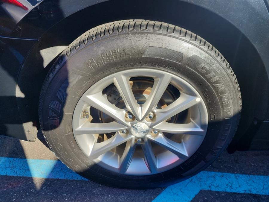 2018 Hyundai Sonata SE 2.4L SULEV, available for sale in Islip, New York | L.I. Auto Gallery. Islip, New York 2018 Hyundai Sonata SE 2.4L SULEV, available for sale in Islip, New York | L.I. Auto Gallery. Islip, New York