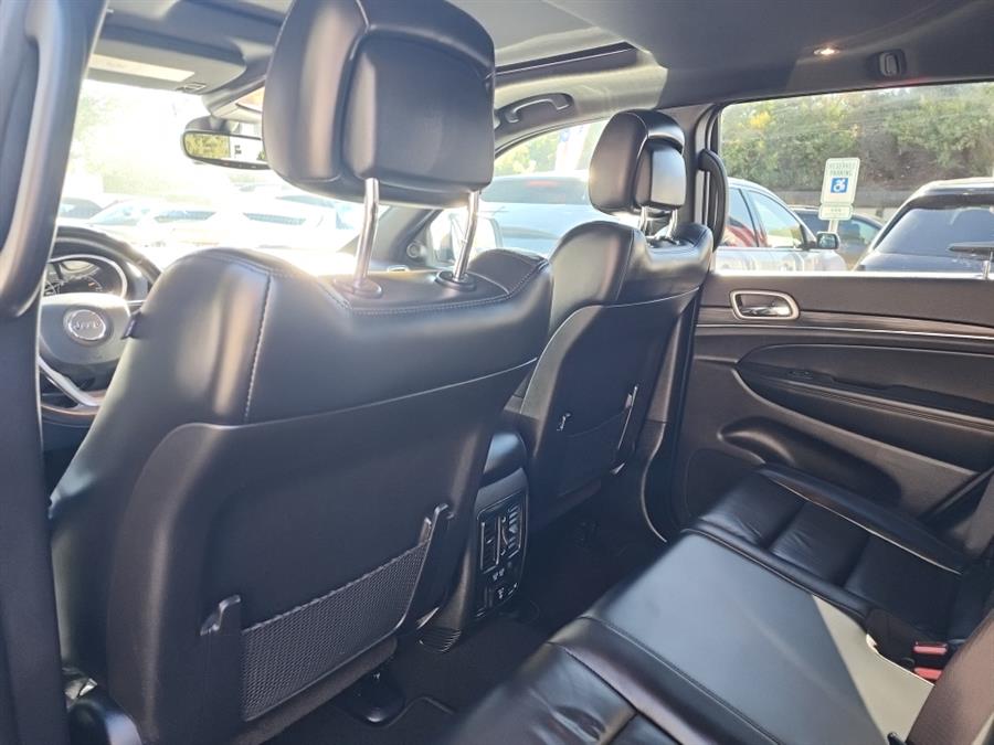 2021 Jeep Grand Cherokee Limited 4x4, available for sale in Islip, New York | L.I. Auto Gallery. Islip, New York 2021 Jeep Grand Cherokee Limited 4x4, available for sale in Islip, New York | L.I. Auto Gallery. Islip, New York