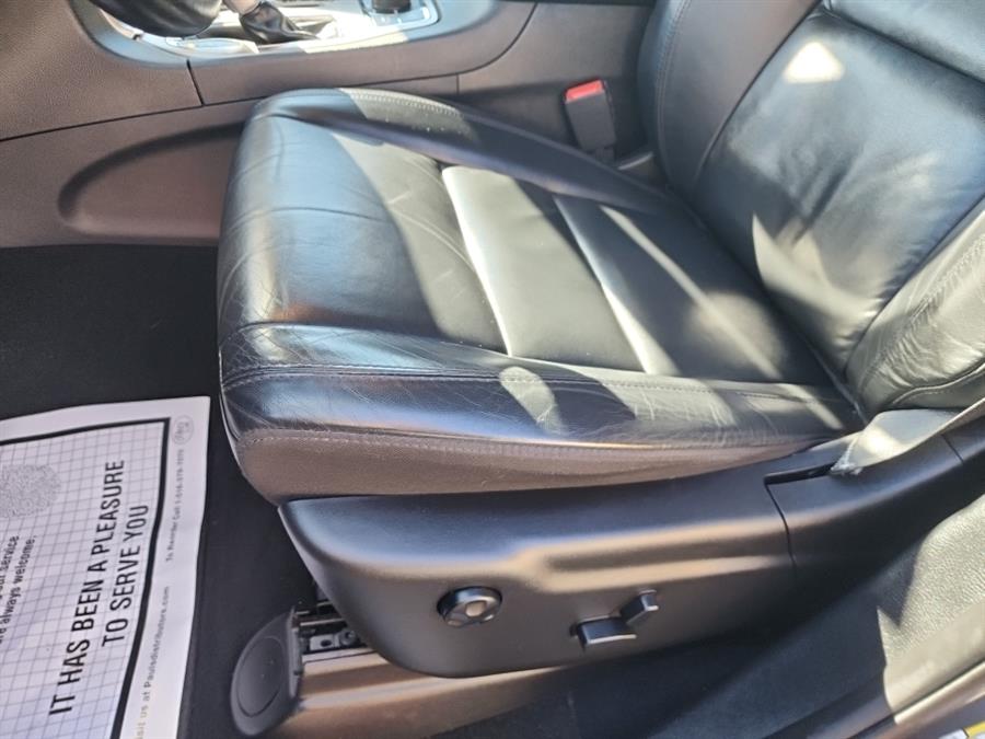 2021 Jeep Grand Cherokee Limited 4x4, available for sale in Islip, New York | L.I. Auto Gallery. Islip, New York 2021 Jeep Grand Cherokee Limited 4x4, available for sale in Islip, New York | L.I. Auto Gallery. Islip, New York