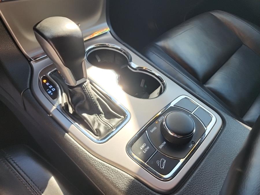 2021 Jeep Grand Cherokee Limited 4x4, available for sale in Islip, New York | L.I. Auto Gallery. Islip, New York 2021 Jeep Grand Cherokee Limited 4x4, available for sale in Islip, New York | L.I. Auto Gallery. Islip, New York