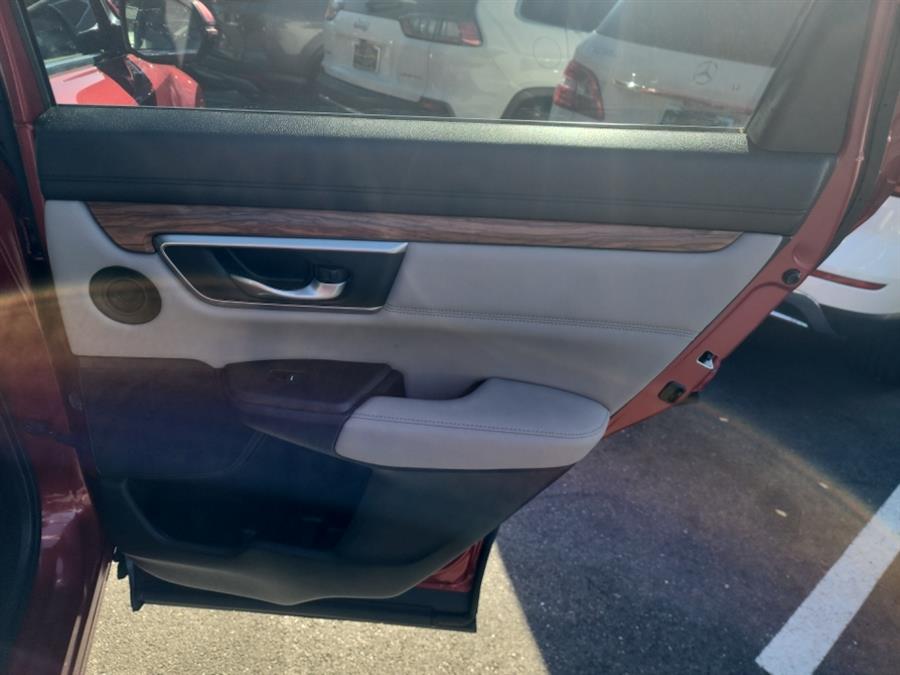 2022 Honda CR-V EX-L AWD, available for sale in Islip, New York | L.I. Auto Gallery. Islip, New York 2022 Honda CR-V EX-L AWD, available for sale in Islip, New York | L.I. Auto Gallery. Islip, New York