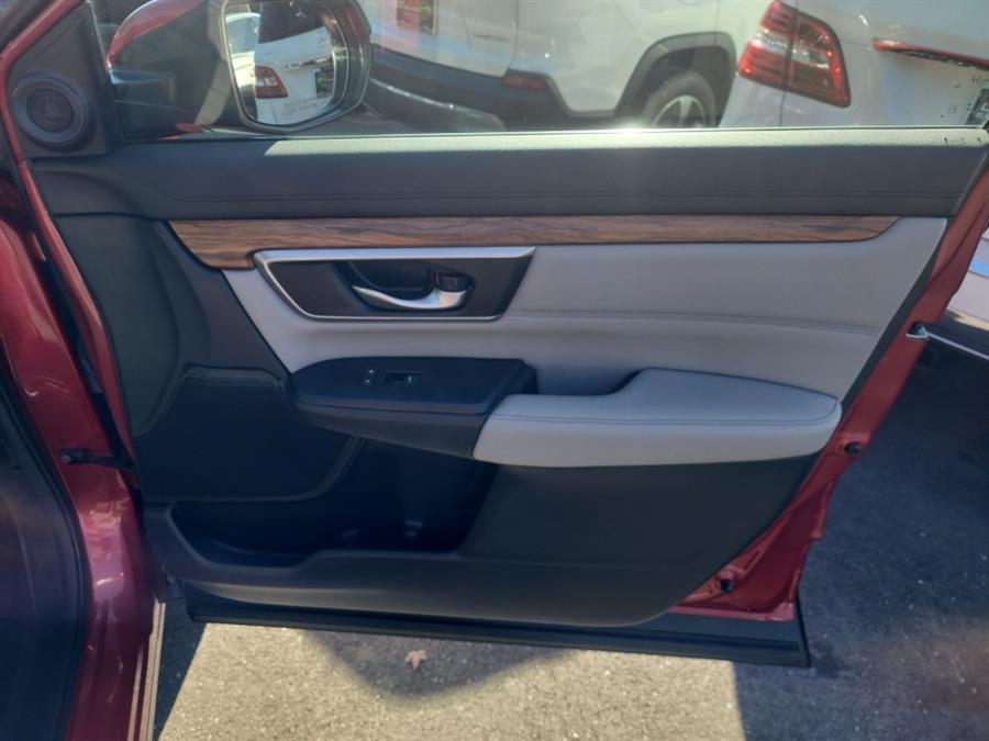 2022 Honda CR-V EX-L AWD, available for sale in Islip, New York | L.I. Auto Gallery. Islip, New York 2022 Honda CR-V EX-L AWD, available for sale in Islip, New York | L.I. Auto Gallery. Islip, New York