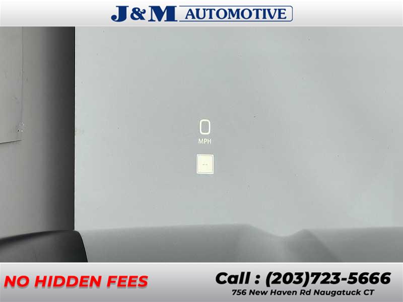 2022 GMC Yukon Xl Denali, available for sale in Naugatuck, Connecticut | J&M Automotive Sls&Svc LLC. Naugatuck, Connecticut 2022 GMC Yukon Xl Denali, available for sale in Naugatuck, Connecticut | J&M Automotive Sls&Svc LLC. Naugatuck, Connecticut