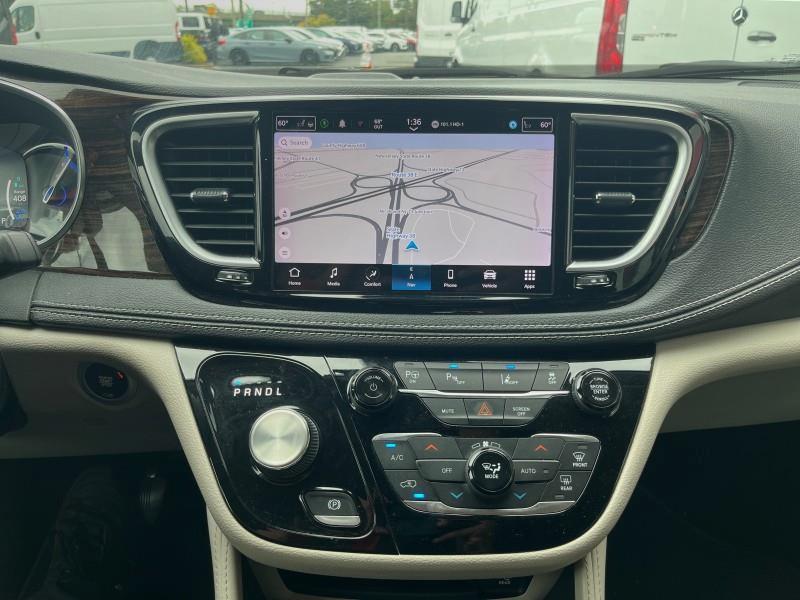 2022 Chrysler Pacifica Hybrid Limited FWD, available for sale in Maple Shade, New Jersey | Car Revolution. Maple Shade, New Jersey 2022 Chrysler Pacifica Hybrid Limited FWD, available for sale in Maple Shade, New Jersey | Car Revolution. Maple Shade, New Jersey