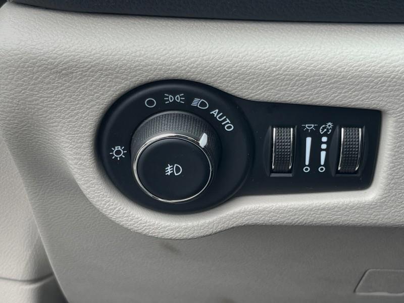 2022 Chrysler Pacifica Hybrid Limited FWD, available for sale in Maple Shade, New Jersey | Car Revolution. Maple Shade, New Jersey 2022 Chrysler Pacifica Hybrid Limited FWD, available for sale in Maple Shade, New Jersey | Car Revolution. Maple Shade, New Jersey