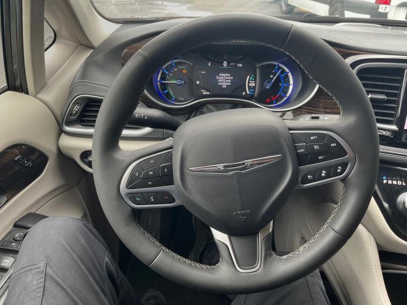 2022 Chrysler Pacifica Hybrid Limited FWD, available for sale in Maple Shade, New Jersey | Car Revolution. Maple Shade, New Jersey 2022 Chrysler Pacifica Hybrid Limited FWD, available for sale in Maple Shade, New Jersey | Car Revolution. Maple Shade, New Jersey