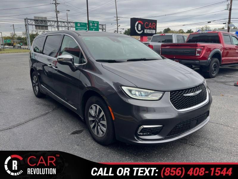 2022 Chrysler Pacifica Hybrid Limited FWD, available for sale in Maple Shade, New Jersey | Car Revolution. Maple Shade, New Jersey 2022 Chrysler Pacifica Hybrid Limited FWD, available for sale in Maple Shade, New Jersey | Car Revolution. Maple Shade, New Jersey