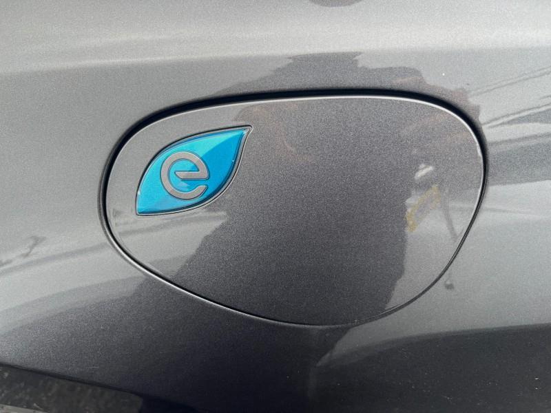 2022 Chrysler Pacifica Hybrid Limited FWD, available for sale in Maple Shade, New Jersey | Car Revolution. Maple Shade, New Jersey 2022 Chrysler Pacifica Hybrid Limited FWD, available for sale in Maple Shade, New Jersey | Car Revolution. Maple Shade, New Jersey