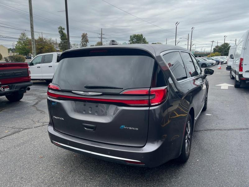 2022 Chrysler Pacifica Hybrid Limited FWD, available for sale in Maple Shade, New Jersey | Car Revolution. Maple Shade, New Jersey 2022 Chrysler Pacifica Hybrid Limited FWD, available for sale in Maple Shade, New Jersey | Car Revolution. Maple Shade, New Jersey