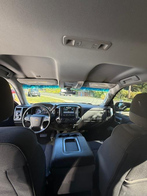 2018 Chevrolet Silverado 1500 4WD Double Cab 143.5" LT w/2LT, available for sale in Windsor Locks, Connecticut | JANNA MOTORS LLC. Windsor Locks, Connecticut 2018 Chevrolet Silverado 1500 4WD Double Cab 143.5" LT w/2LT, available for sale in Windsor Locks, Connecticut | JANNA MOTORS LLC. Windsor Locks, Connecticut