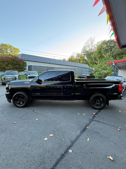2018 Chevrolet Silverado 1500 4WD Double Cab 143.5" LT w/2LT, available for sale in Windsor Locks, Connecticut | JANNA MOTORS LLC. Windsor Locks, Connecticut 2018 Chevrolet Silverado 1500 4WD Double Cab 143.5" LT w/2LT, available for sale in Windsor Locks, Connecticut | JANNA MOTORS LLC. Windsor Locks, Connecticut