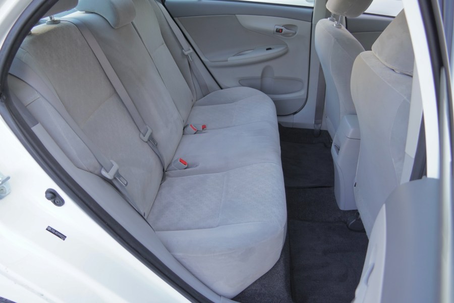 2009 Toyota Corolla LE (ONE OWNER) 4dr Sdn Auto, available for sale in Riverside, California | Big Timin Motors LLC. Riverside, California 2009 Toyota Corolla LE (ONE OWNER) 4dr Sdn Auto, available for sale in Riverside, California | Big Timin Motors LLC. Riverside, California