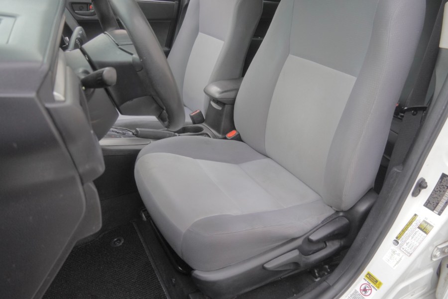 2014 Toyota Corolla LE 4dr Sdn, available for sale in Riverside, California | Big Timin Motors LLC. Riverside, California 2014 Toyota Corolla LE 4dr Sdn, available for sale in Riverside, California | Big Timin Motors LLC. Riverside, California