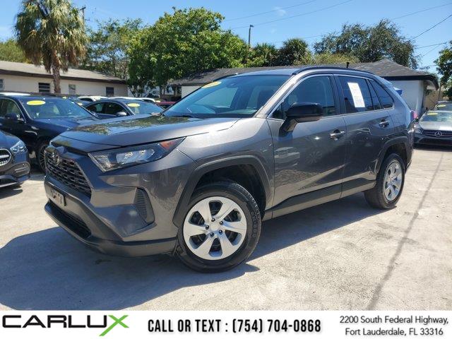 Used 2021 Toyota Rav4 in Woodside, New York | Drive Central. Woodside, New York