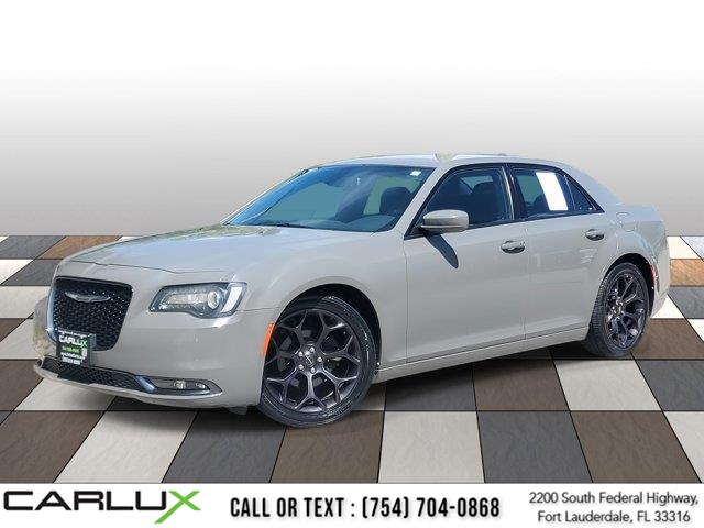 Used 2019 Chrysler 300 in Fort Lauderdale, Florida | CarLux Fort Lauderdale. Fort Lauderdale, Florida