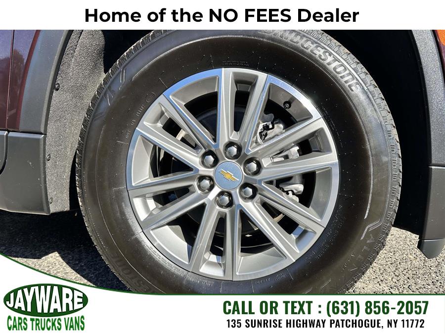 2023 Chevrolet Traverse Leather photo 2