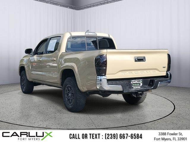 2017 Toyota Tacoma TRD Sport Double Cab V6 photo 4