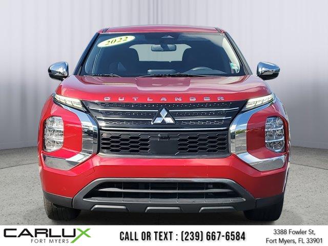 2022 Mitsubishi Outlander ES photo 2
