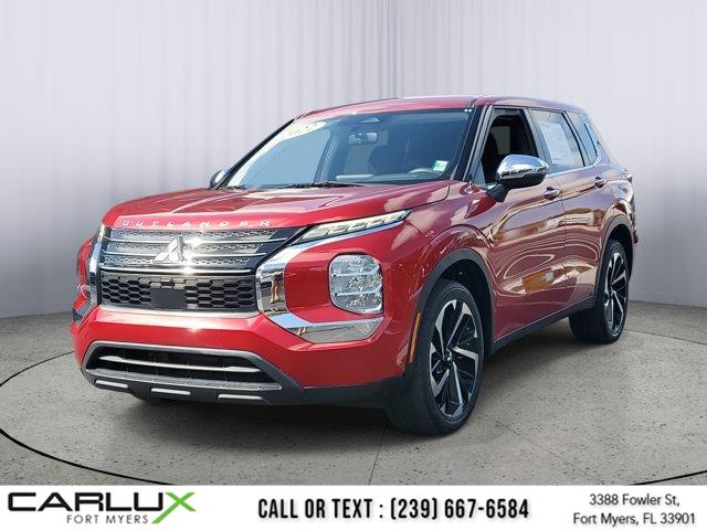 2022 Mitsubishi Outlander ES photo 3