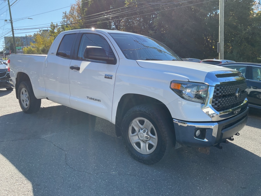 Used 2021 Toyota Tundra 4WD in Waterbury, Connecticut | Jim Juliani Motors. Waterbury, Connecticut