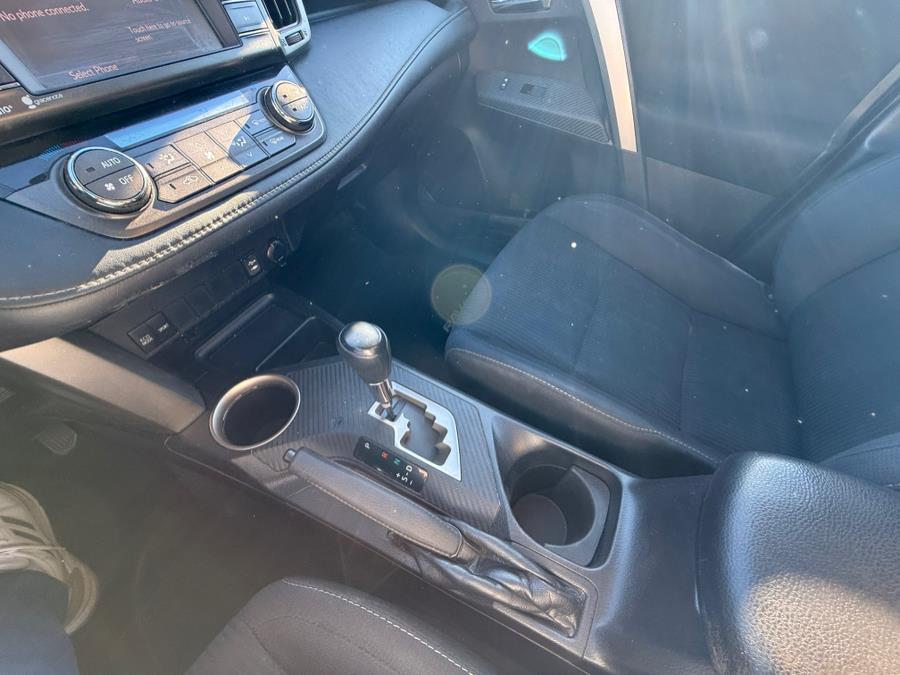 2015 Toyota RAV4 AWD 4dr XLE (Natl), available for sale in Huntington Station, New York | Huntington Auto Mall. Huntington Station, New York 2015 Toyota RAV4 AWD 4dr XLE (Natl), available for sale in Huntington Station, New York | Huntington Auto Mall. Huntington Station, New York