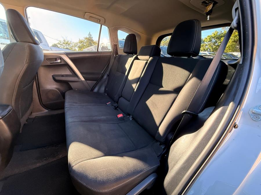 2015 Toyota RAV4 AWD 4dr XLE (Natl), available for sale in Huntington Station, New York | Huntington Auto Mall. Huntington Station, New York 2015 Toyota RAV4 AWD 4dr XLE (Natl), available for sale in Huntington Station, New York | Huntington Auto Mall. Huntington Station, New York