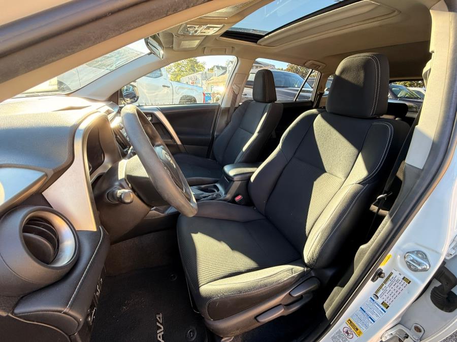 2015 Toyota RAV4 AWD 4dr XLE (Natl), available for sale in Huntington Station, New York | Huntington Auto Mall. Huntington Station, New York 2015 Toyota RAV4 AWD 4dr XLE (Natl), available for sale in Huntington Station, New York | Huntington Auto Mall. Huntington Station, New York