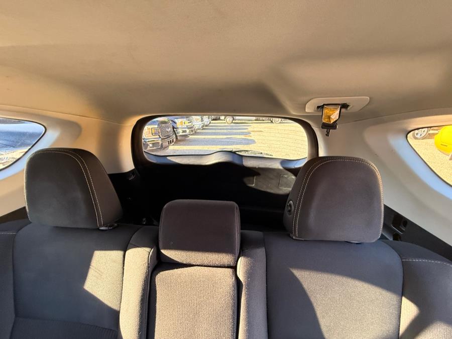 2015 Toyota RAV4 AWD 4dr XLE (Natl), available for sale in Huntington Station, New York | Huntington Auto Mall. Huntington Station, New York 2015 Toyota RAV4 AWD 4dr XLE (Natl), available for sale in Huntington Station, New York | Huntington Auto Mall. Huntington Station, New York
