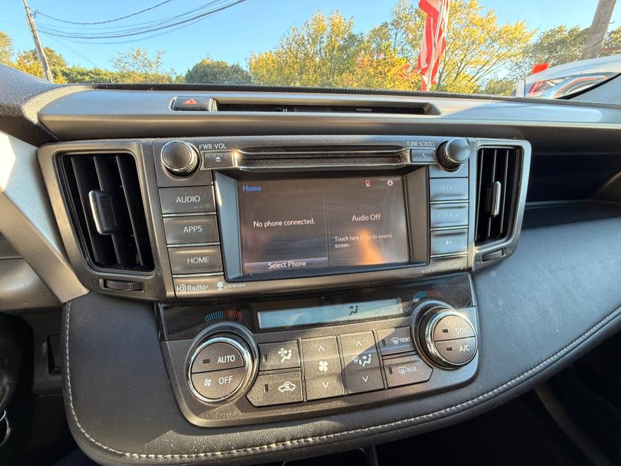 2015 Toyota RAV4 AWD 4dr XLE (Natl), available for sale in Huntington Station, New York | Huntington Auto Mall. Huntington Station, New York 2015 Toyota RAV4 AWD 4dr XLE (Natl), available for sale in Huntington Station, New York | Huntington Auto Mall. Huntington Station, New York